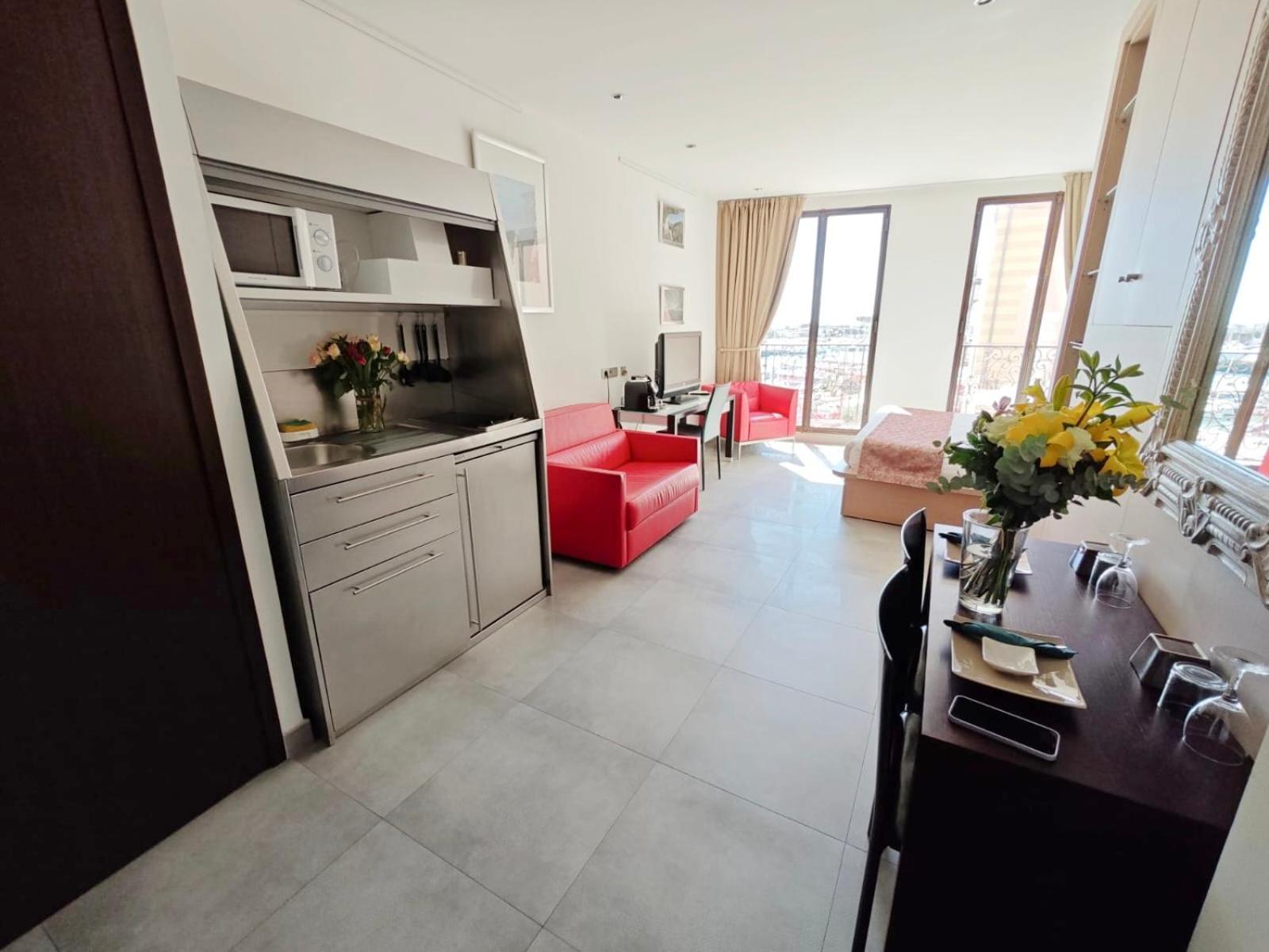Cassis Loc - Chambre Meublee Bagian luar foto