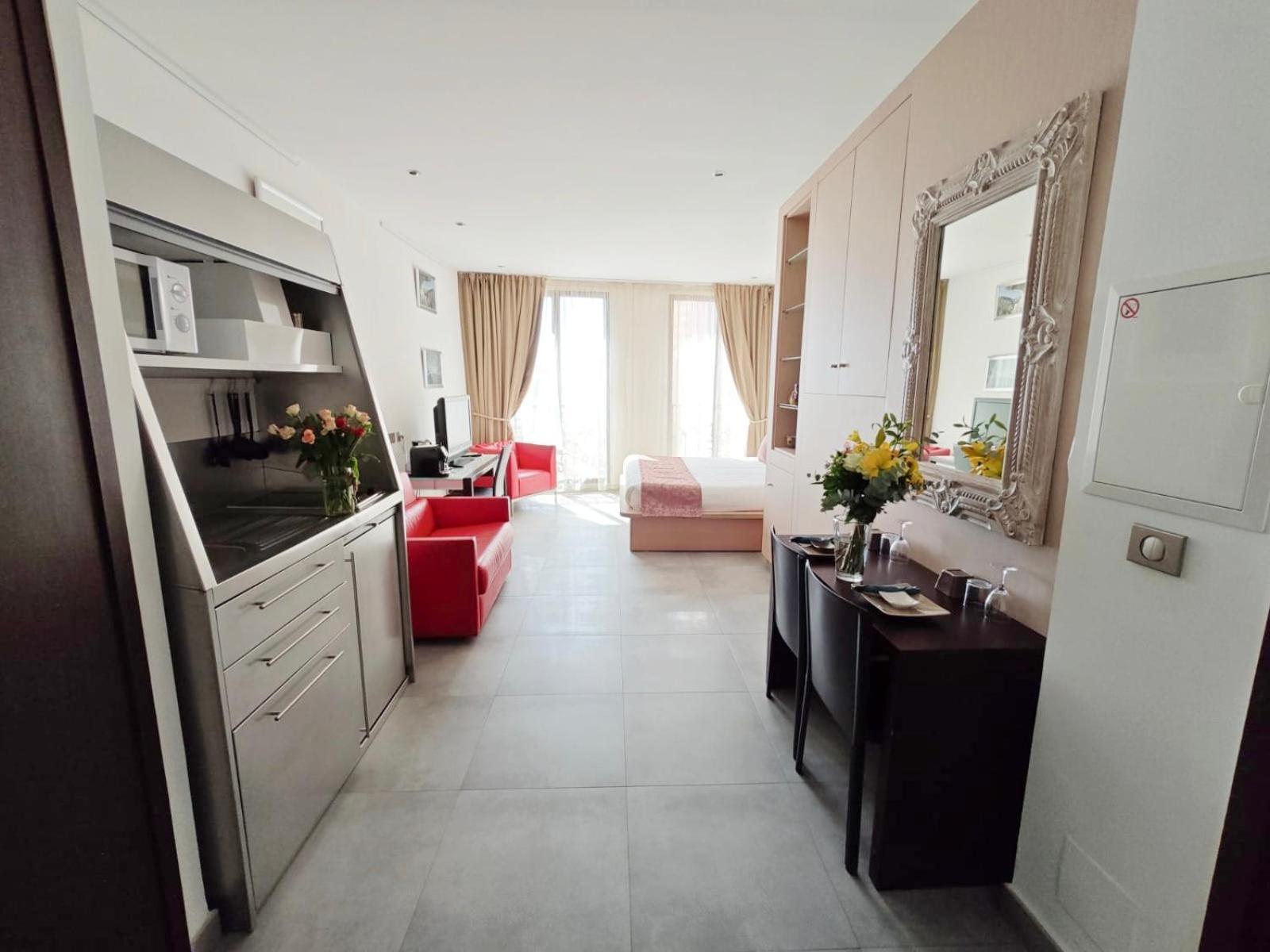 Cassis Loc - Chambre Meublee Bagian luar foto